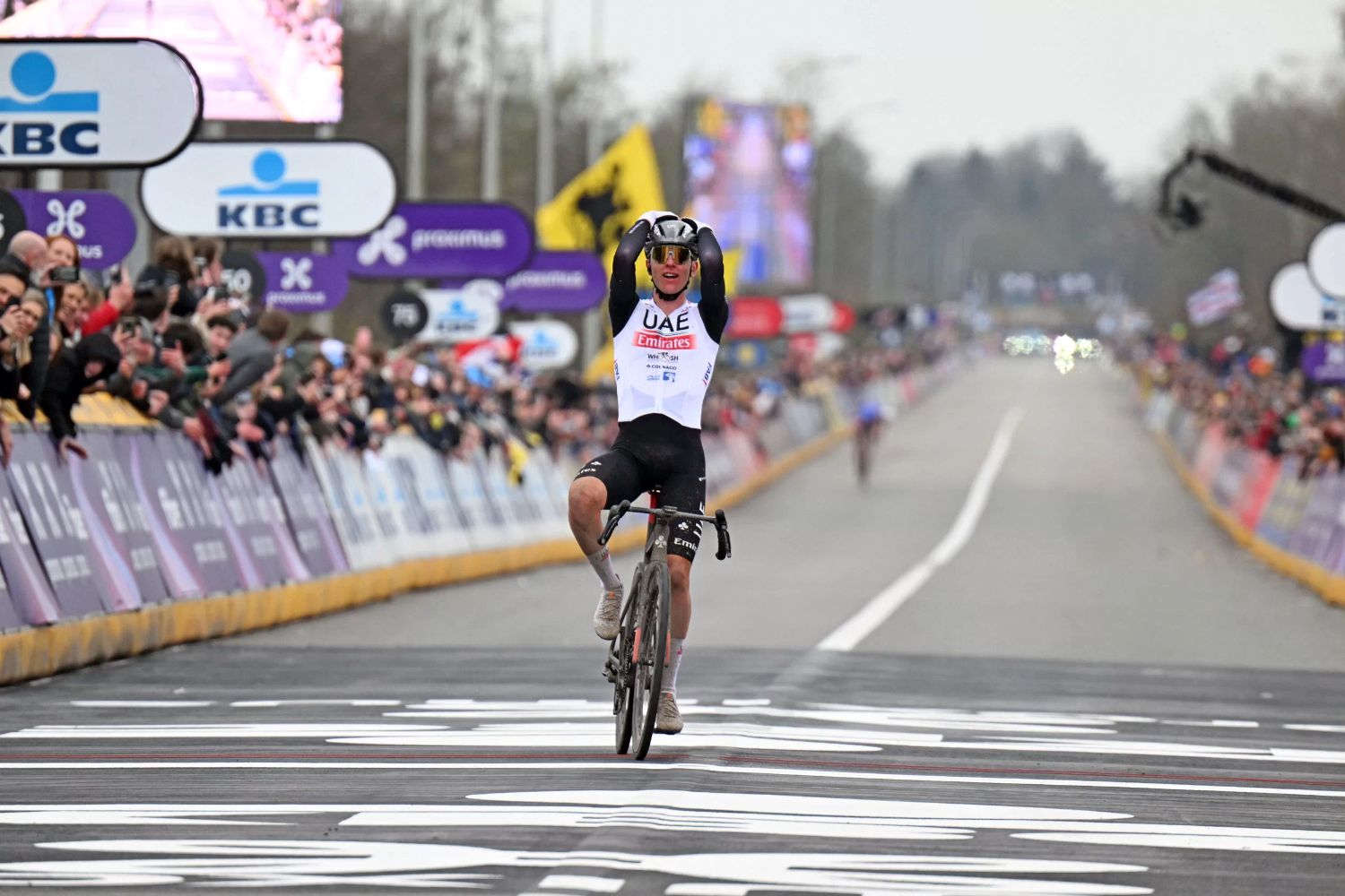Tadej Pogacar Ronde van Vlaanderen 2023